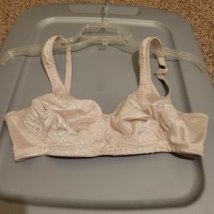 Bra 36B playtex cream